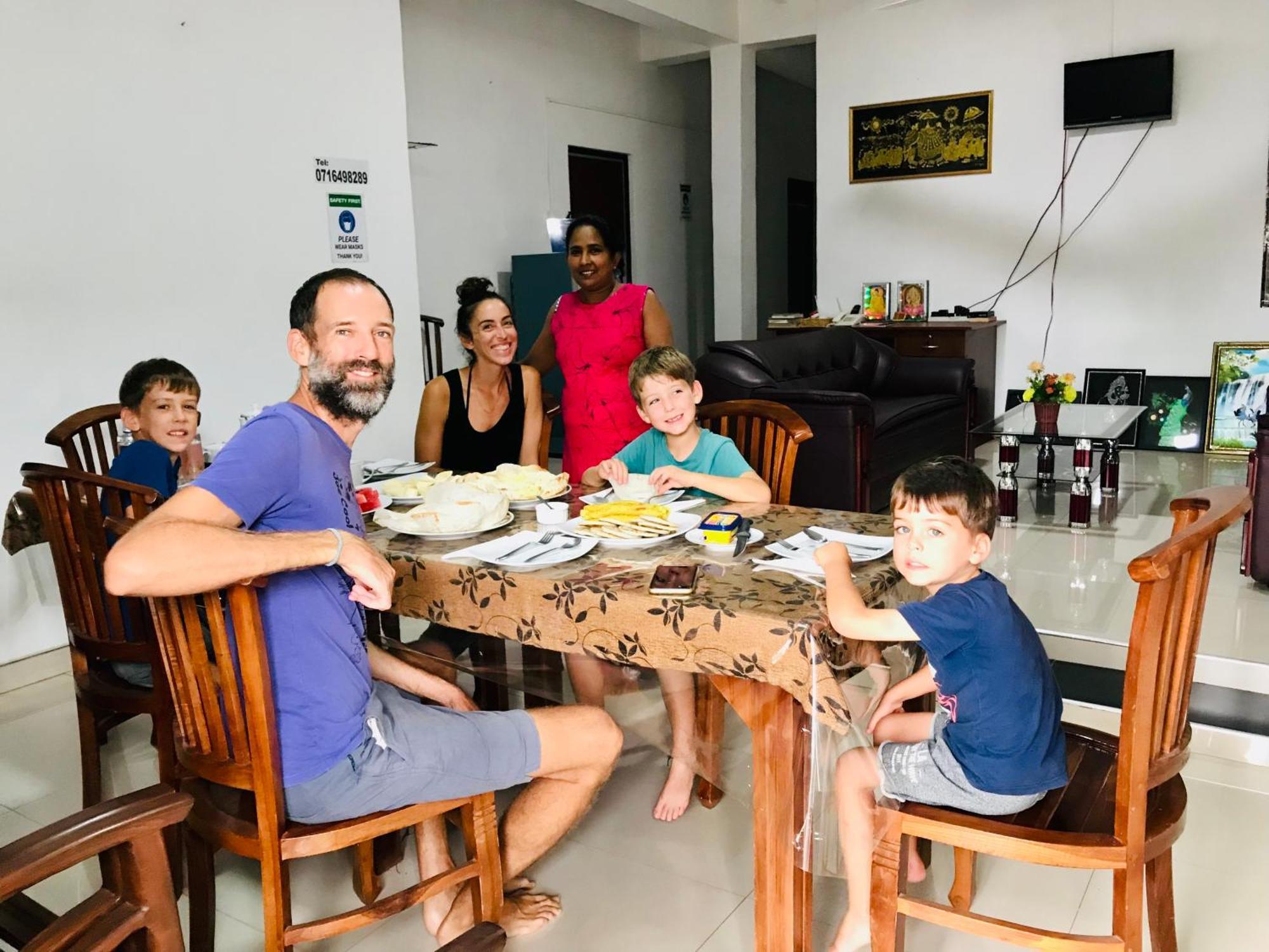 Dambulla Tourist Resort Eksteriør bilde