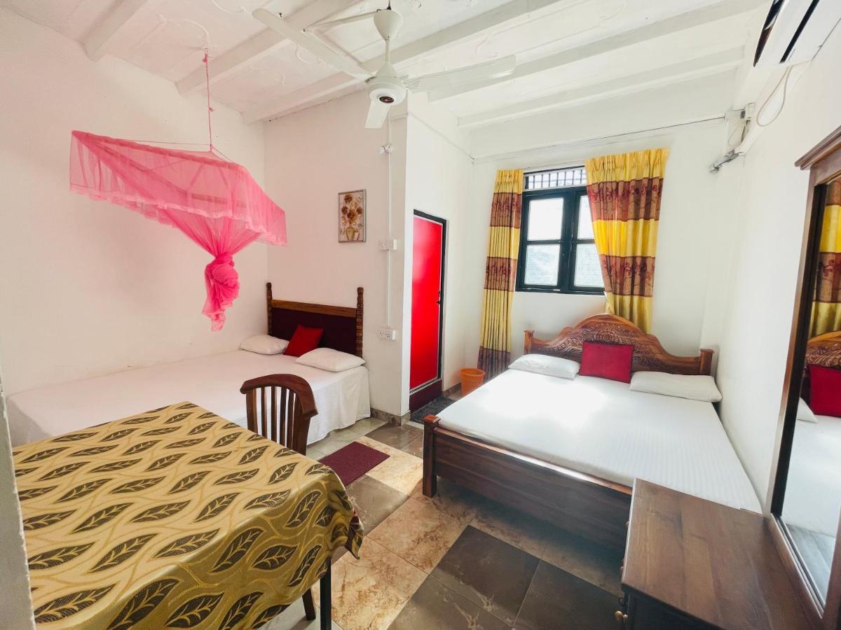 Dambulla Tourist Resort Eksteriør bilde